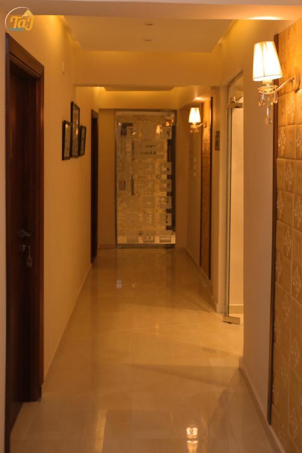 Taj Pyramids Hostel